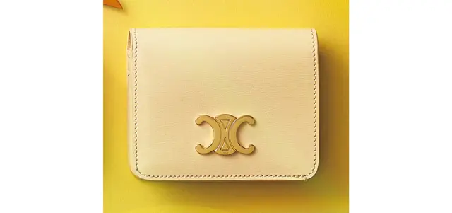 Celine（セリーヌ）の黄色のお財布